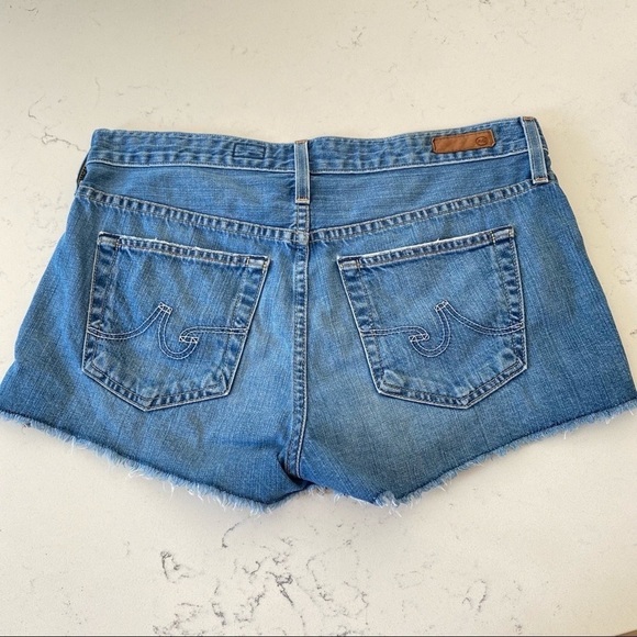 SOLD AG The Bonnie Mid-Rise Cutoff Relaxed Jean Shorts Shorts Size 29 - Picture 3 of 10